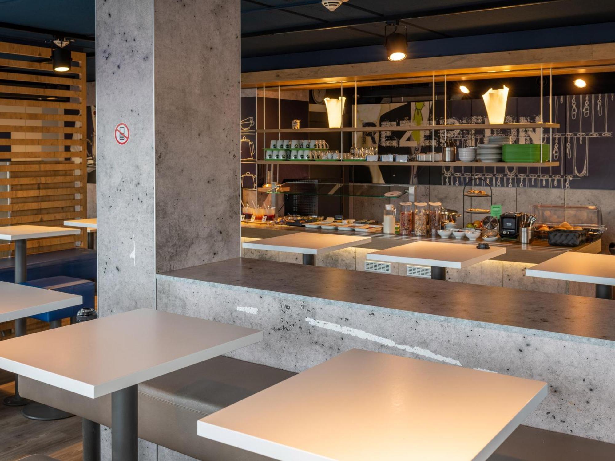 B&B Hotel Mainz-Sued ภายนอก รูปภาพ